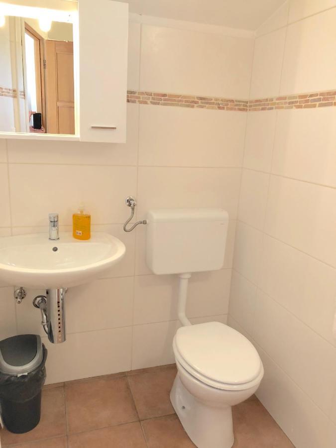 Apartments Jelena Перой Экстерьер фото