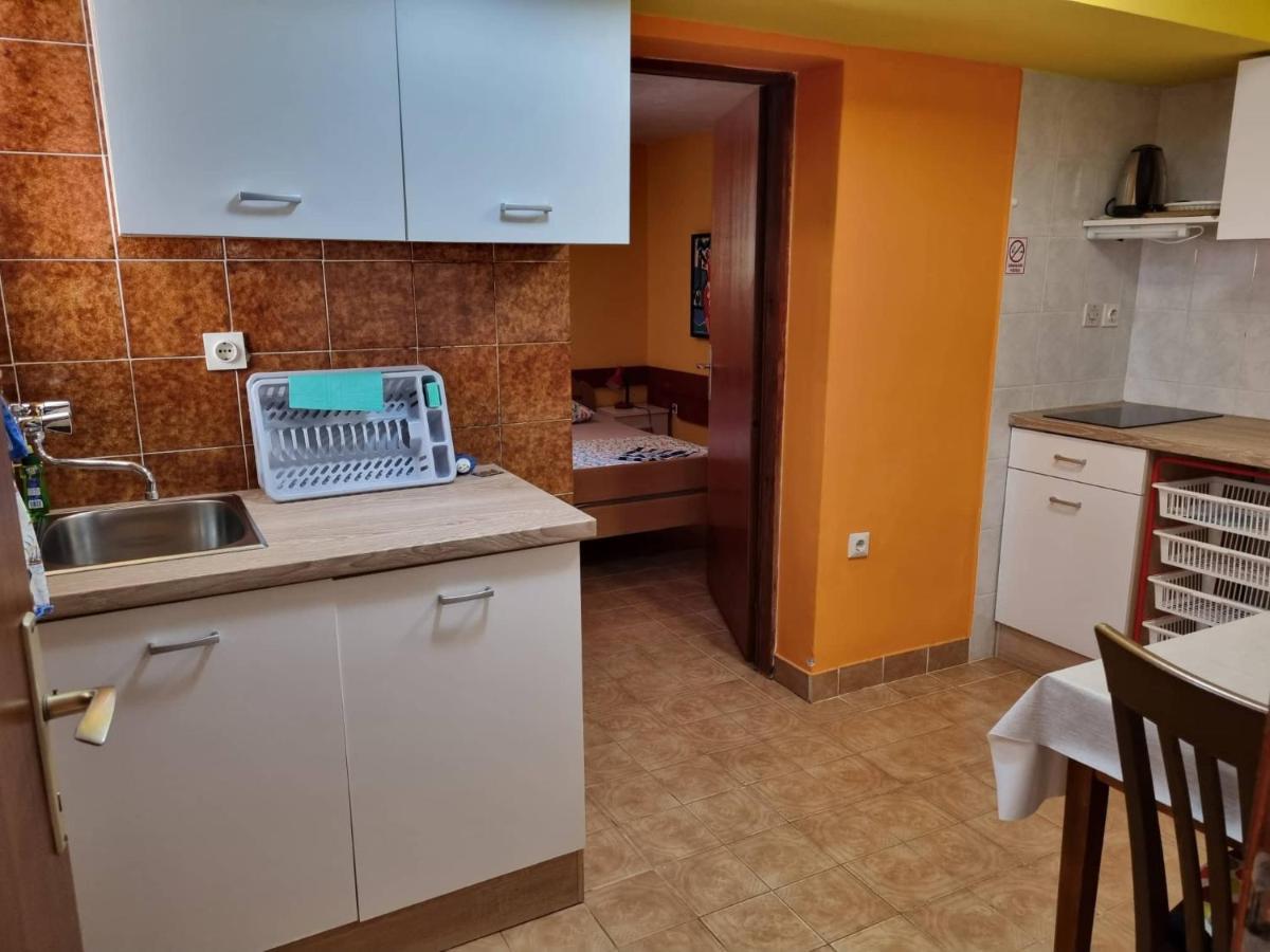 Apartments Jelena Перой Экстерьер фото