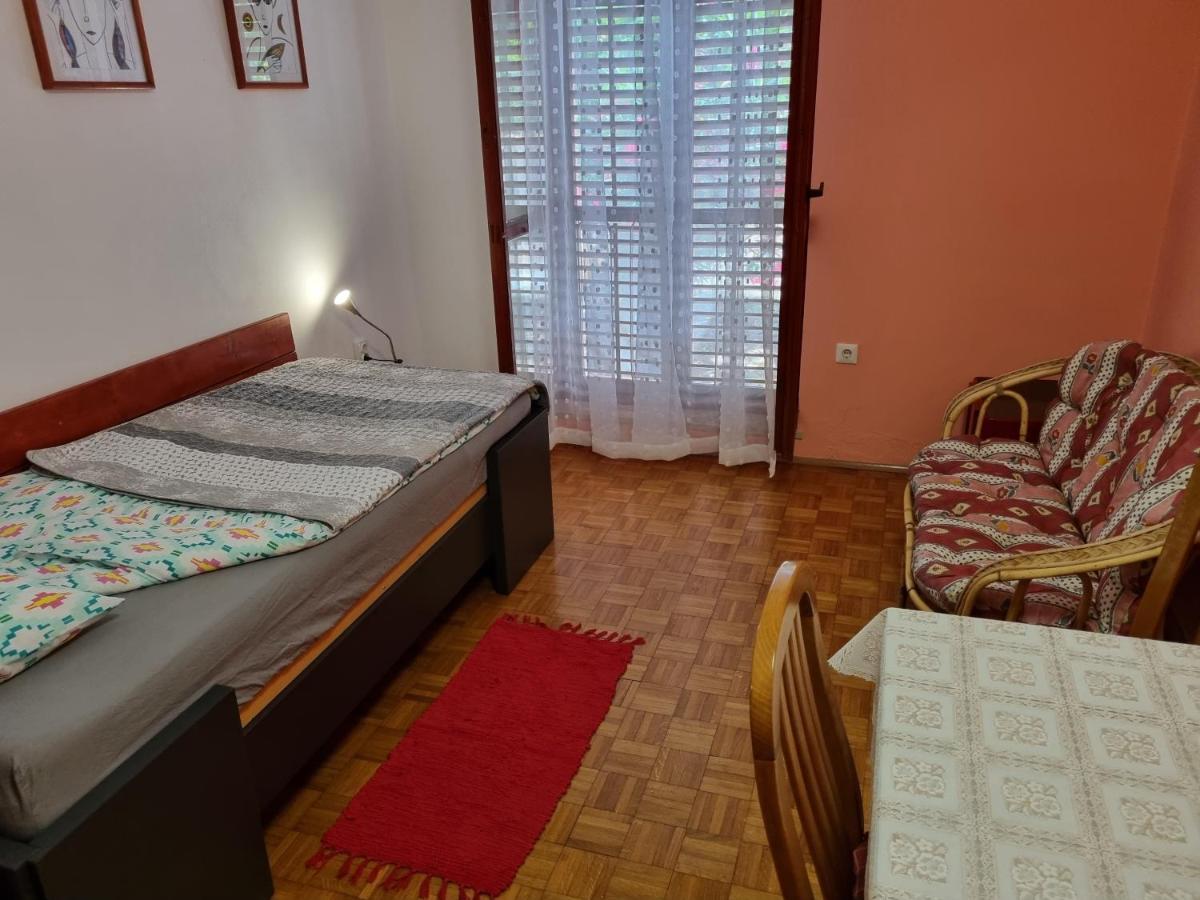 Apartments Jelena Перой Экстерьер фото