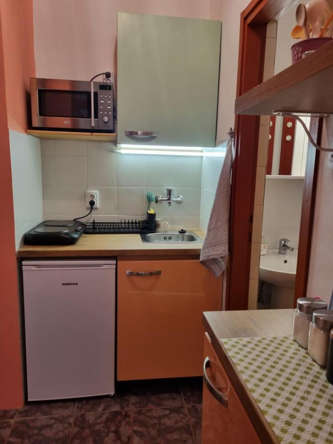 Apartments Jelena Перой Экстерьер фото